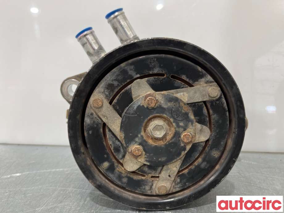 Vannpumpe til Toyota Hilux, 2016-2020  (TOYOTA|871200K030)