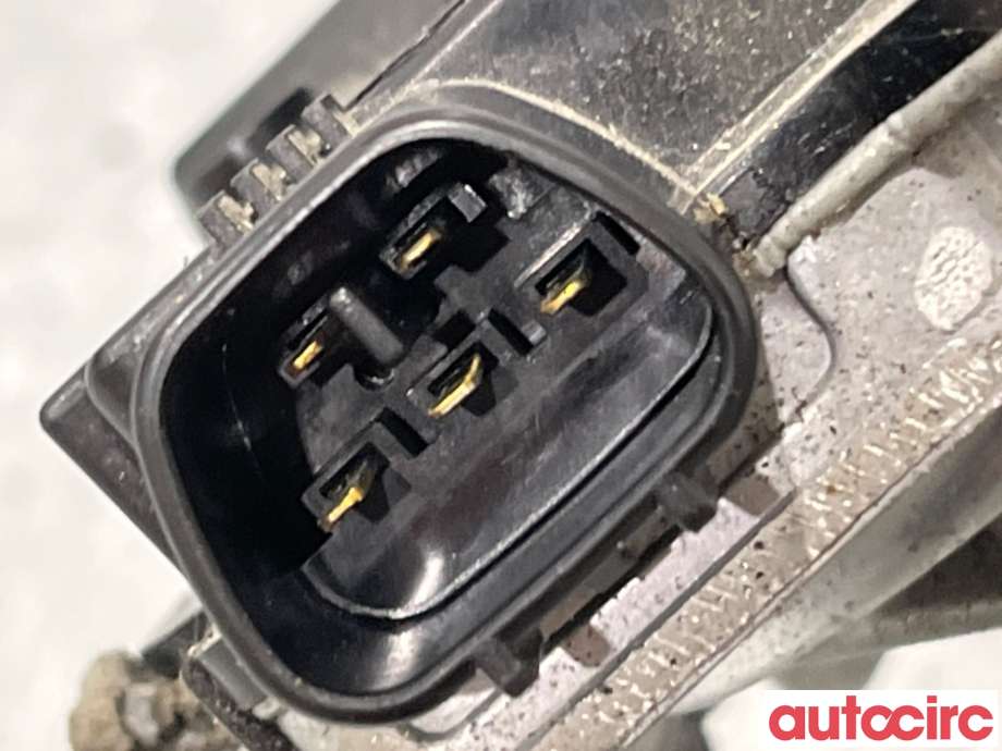 Viskermotor frontrute til Toyota Hilux 2016-2020  (TOYOTA|851100K171|AE159300-7070|85110-0K171)
