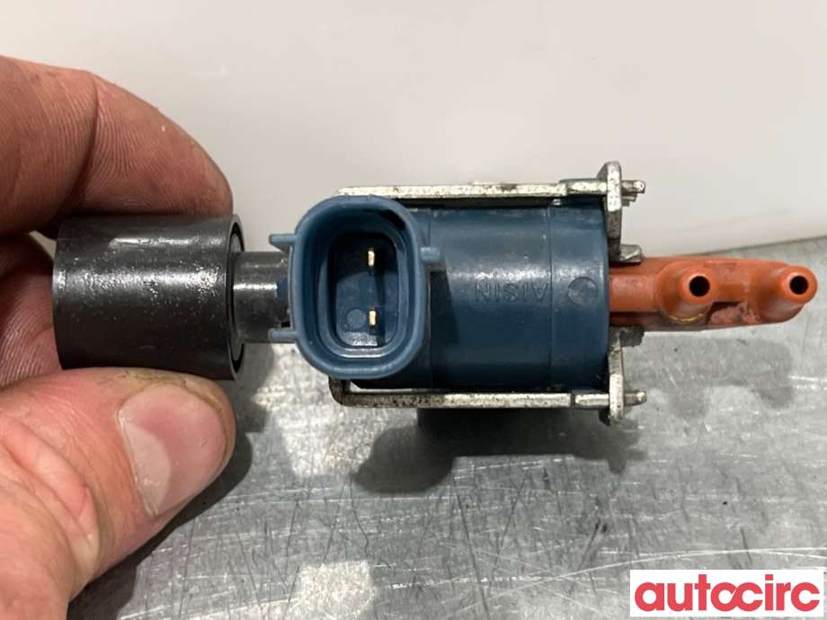 Vakuumventil til Toyota Hilux 2016-2020  (TOYOTA|2586030070||25860-30070)