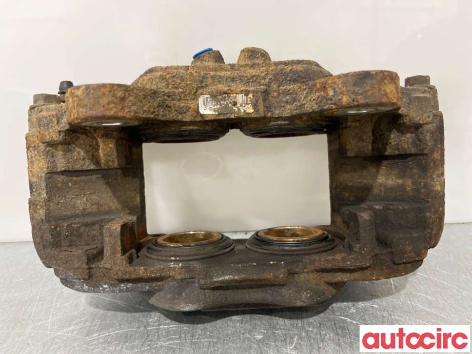 Bremsecaliper høyre foran til Toyota Hilux 2016-2020  (TOYOTA|477300K350|)