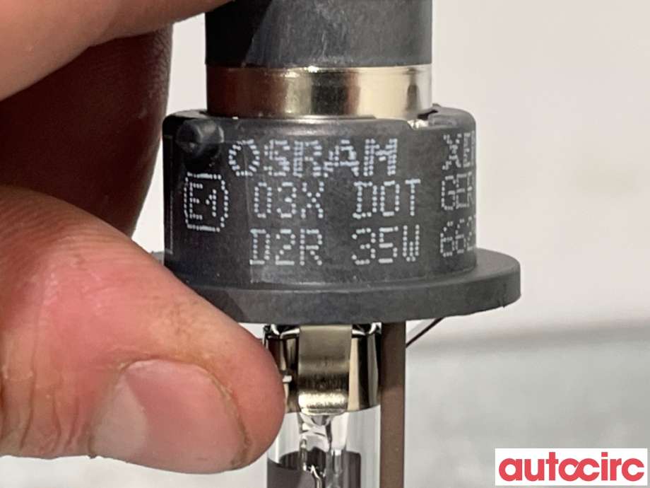 Diverse deler til Volvo XC90 2002-2006 (Type I, Fase 1) (VOLVO|989833|D2R35W|)