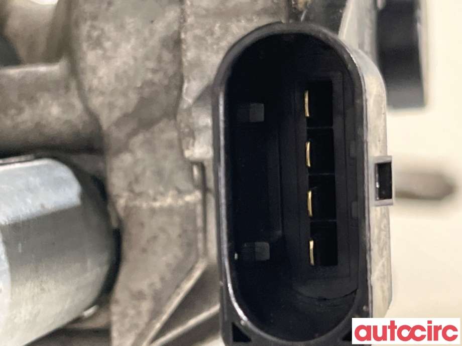 Viskermotor frontrute til Mercedes Vito/Viano 2010-2014 (Fase 2) (W639) (W639) (MERCEDES|A6398200140|405148)