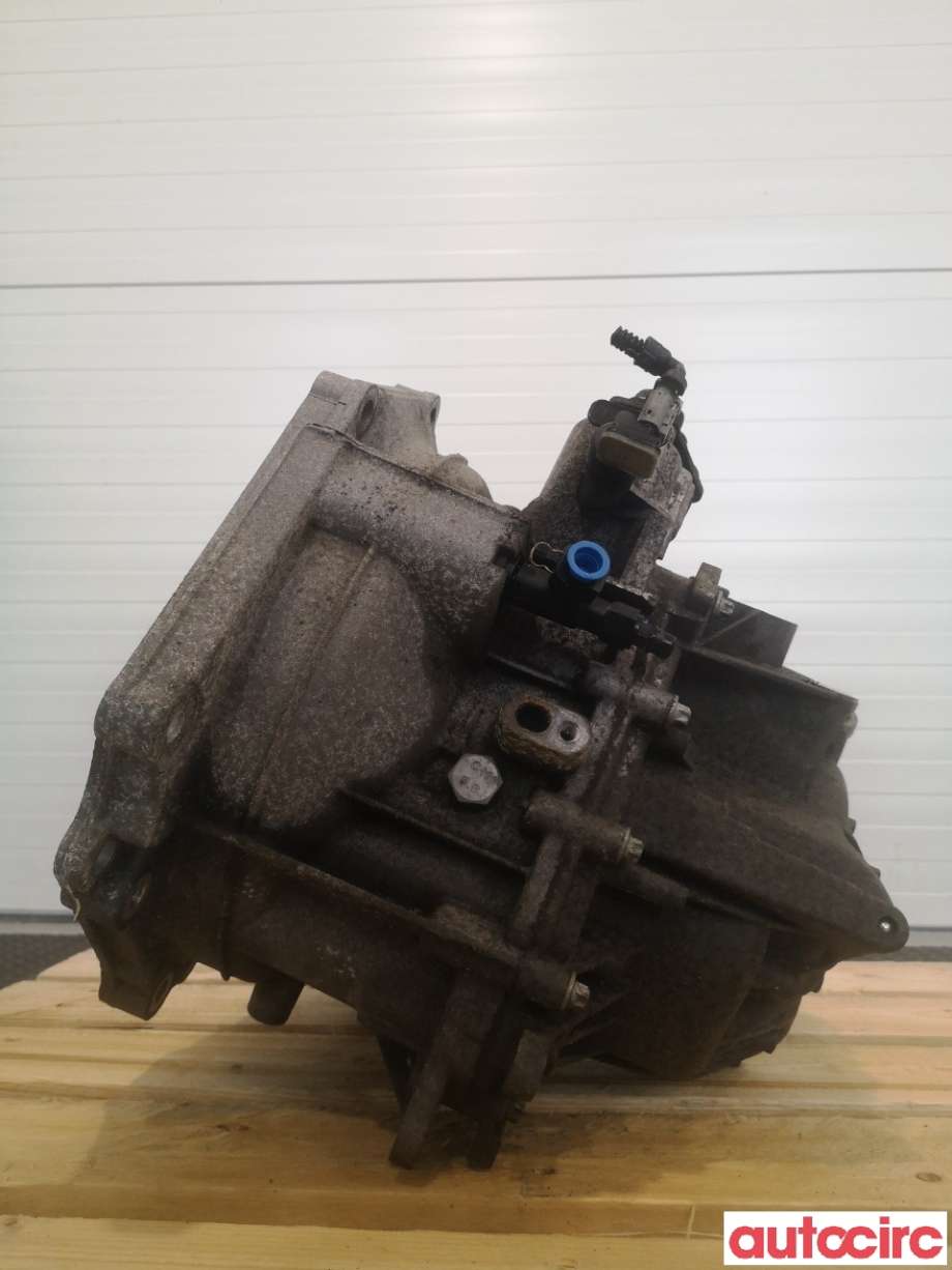 Girkasse manuell 6-trinn til Opel Astra J 2010-2015  (OPEL|55595640|)