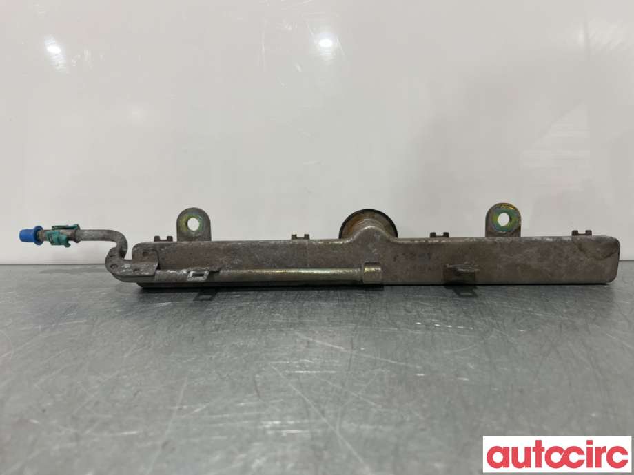 Dyseskinne (fuelrail) til Honda CR-V 2002-2006 (Type II)  (HONDA|16620PNEJ01|)