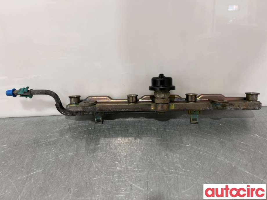 Dyseskinne (fuelrail) til Honda CR-V 2002-2006 (Type II)  (HONDA|16620PNEJ01|)