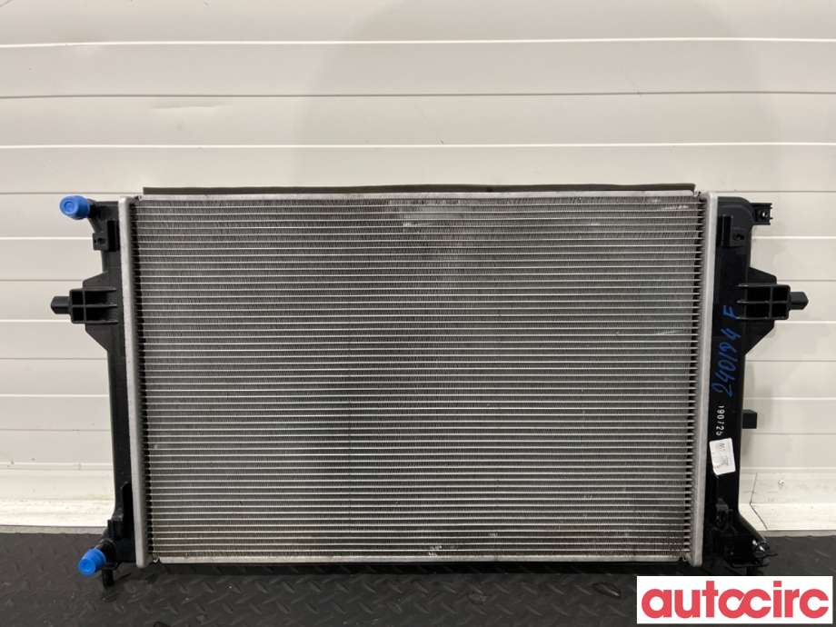 Radiator (automat gir) til Kia e-Soul 2019-->> (Type III)  (KIA|25310J2000|)