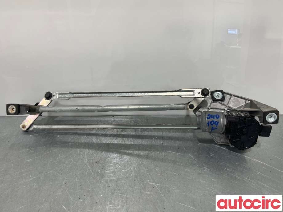 Viskermotor frontrute til Ford Kuga, 2008-2012 (Type I)  (FORD|1709010)
