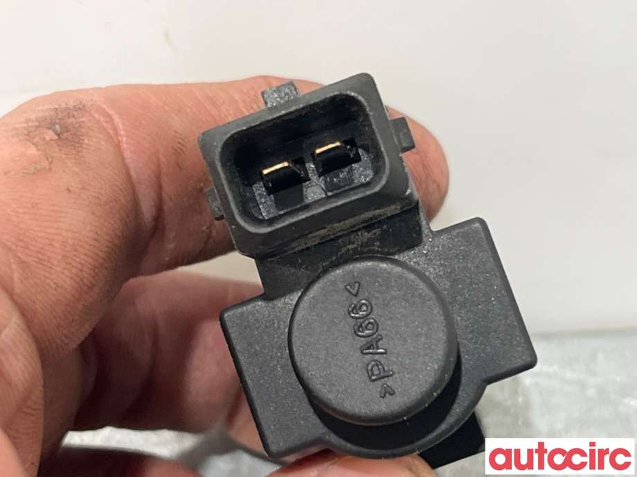 Vakuumventil til BMW 5-Serie 2003-2010 (E60/E61) (E60/E61) (BMW|11747810831|72234100|1742712)