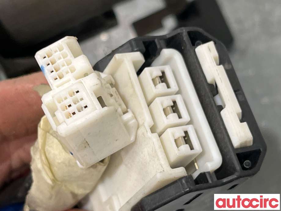 Rattaksel elektrisk servo til Toyota Auris 2010-2012 (Type I, Fase 2)  (TOYOTA|4525002692|6900001818|45200-02282)