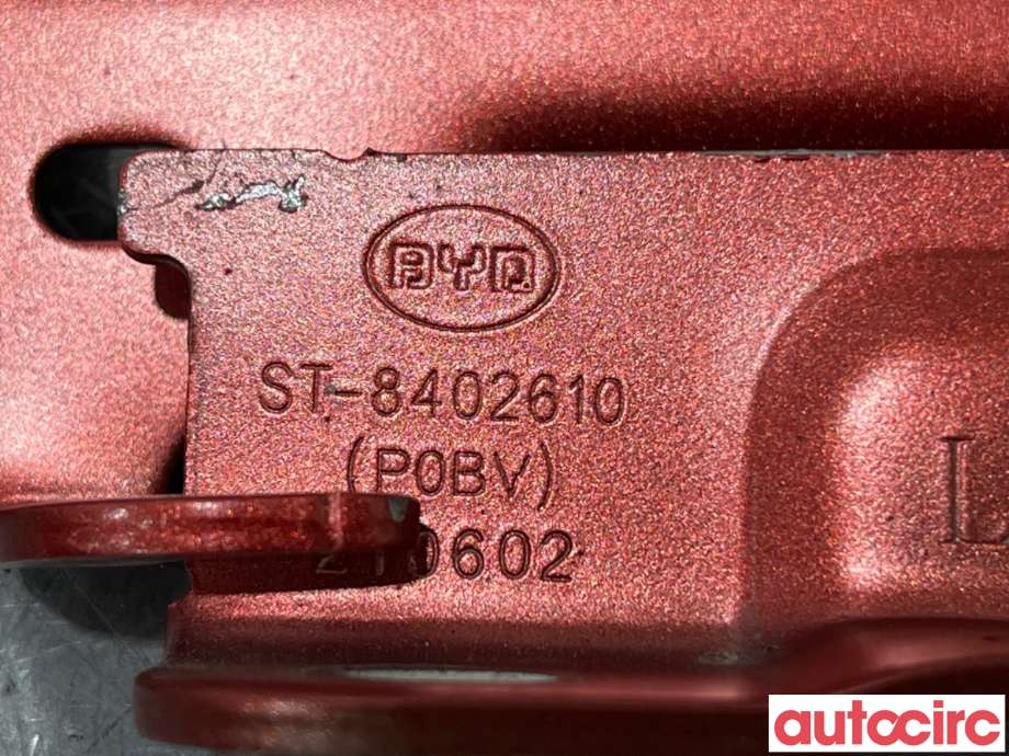 Panserhengsler til BYD Tang 2020-->>  (BYD|ST-8402610|)