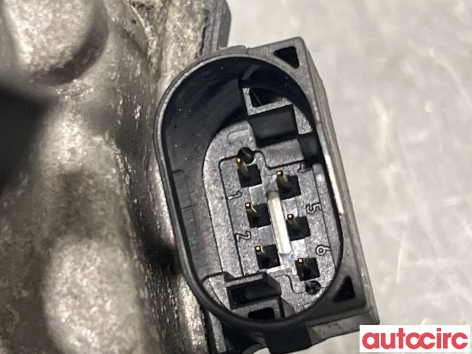Spjeldhus til Volvo V70 2005-2007 (Type II, Fase 2)  (VOLVO|31216665|0280750520)