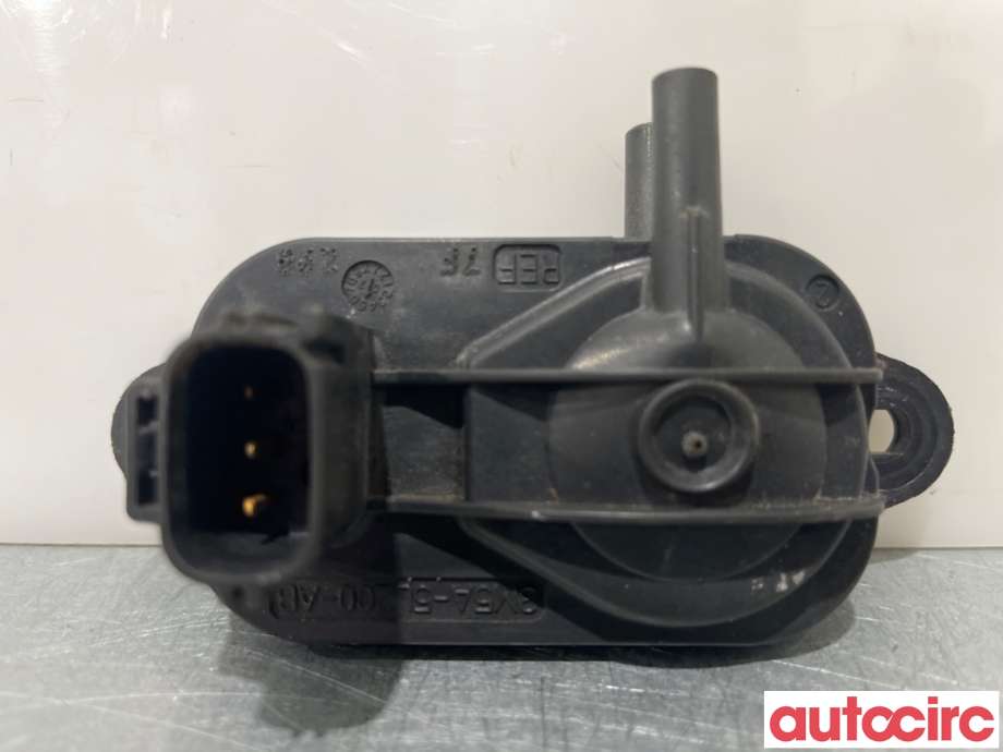 Diverse deler til Volvo V70 2005-2007 (Type II, Fase 2) (VOLVO|30757189||3M5A-5L200-AB)