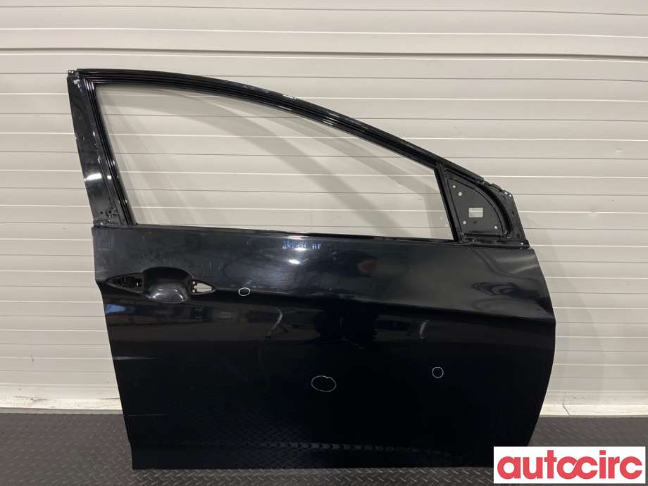 Dør høyre foran til Hyundai i40, 2012-2017  (HYUNDAI|760043Z000)