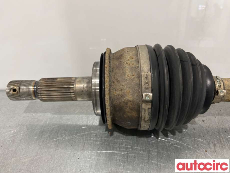 Drivaksel høyre foran til Toyota Hilux 2006-2011  (TOYOTA|434300K020||434300K022)