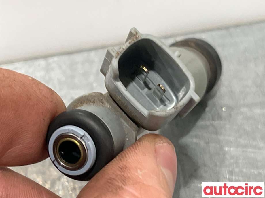 Dyse innsprøyting bensin til Peugeot 108 2014-->>  (PEUGEOT|1611551580||23250-0Q030)
