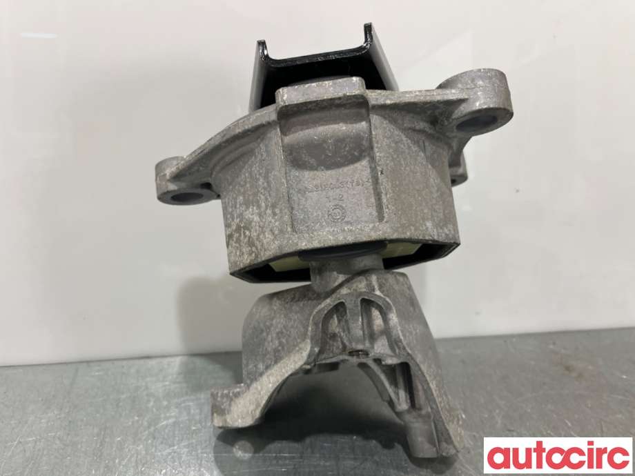 Motorfeste til Volvo XC40 2018-2024  (VOLVO|31686296|)