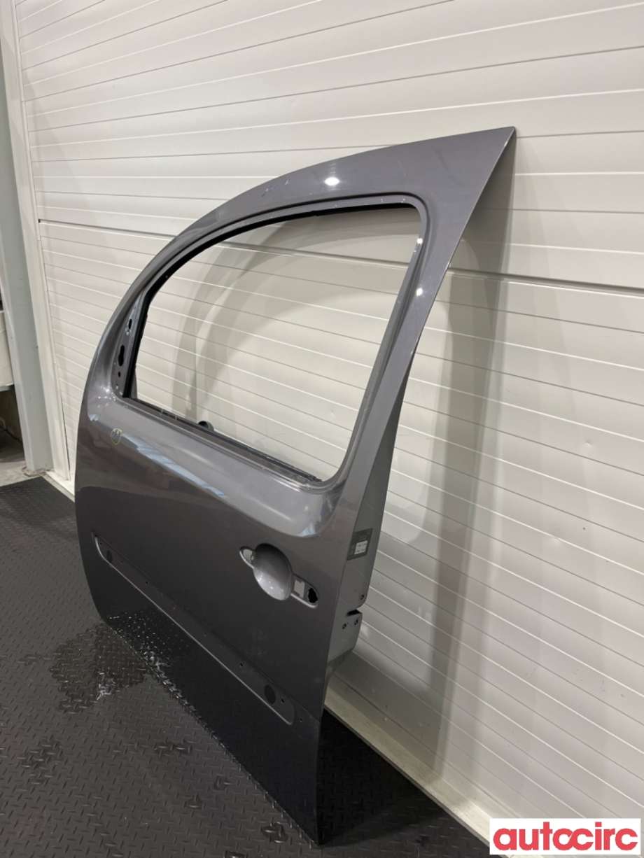 Dør venstre foran til Renault Kangoo 2008-2021 (Type II)  (RENAULT|801015880R|801010229R|)