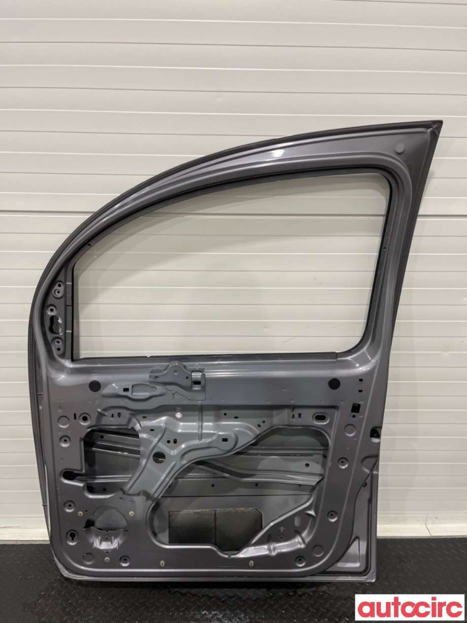 Dør høyre foran til Renault Kangoo 2008-2021 (Type II)  (RENAULT|801004234R|801004113R|)