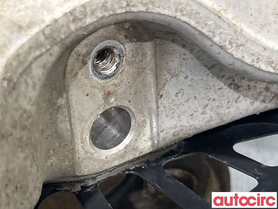 Hjulspindel høyre foran til Toyota RAV4 2019-->> (Type V)  (TOYOTA|4320142010|)
