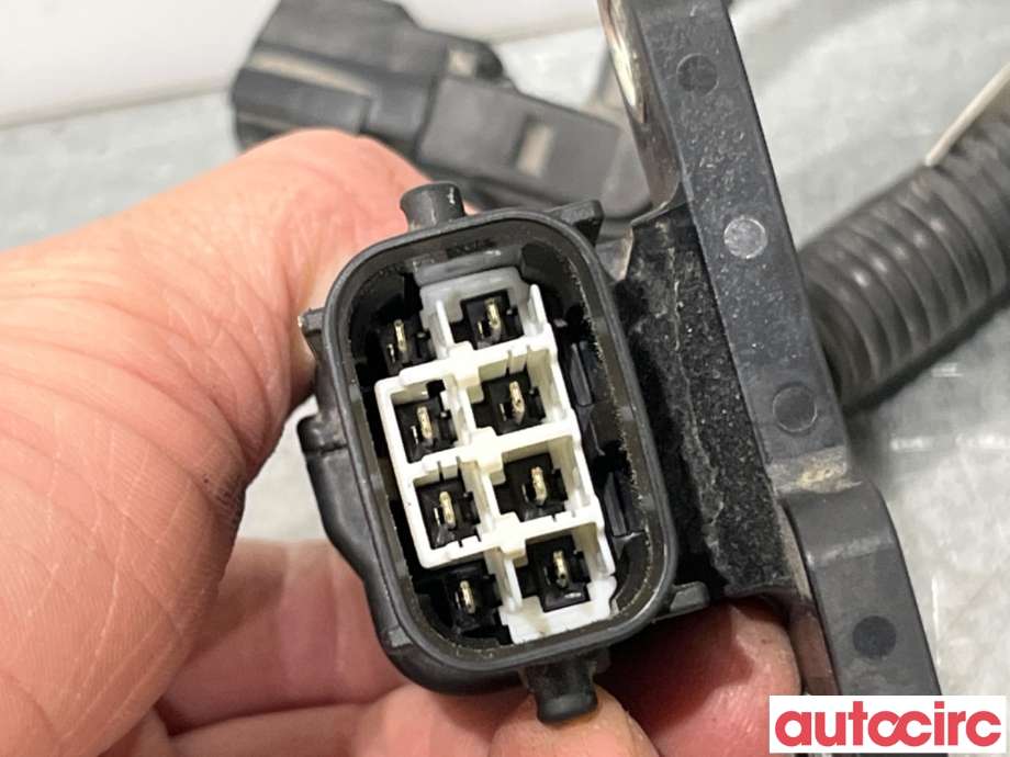Ledningsnett til Toyota RAV4 2019-->> (Type V)  (TOYOTA|8212633050|)