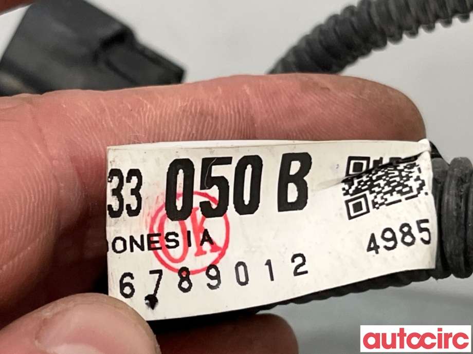 Ledningsnett til Toyota RAV4 2019-->> (Type V)  (TOYOTA|8212633050|)