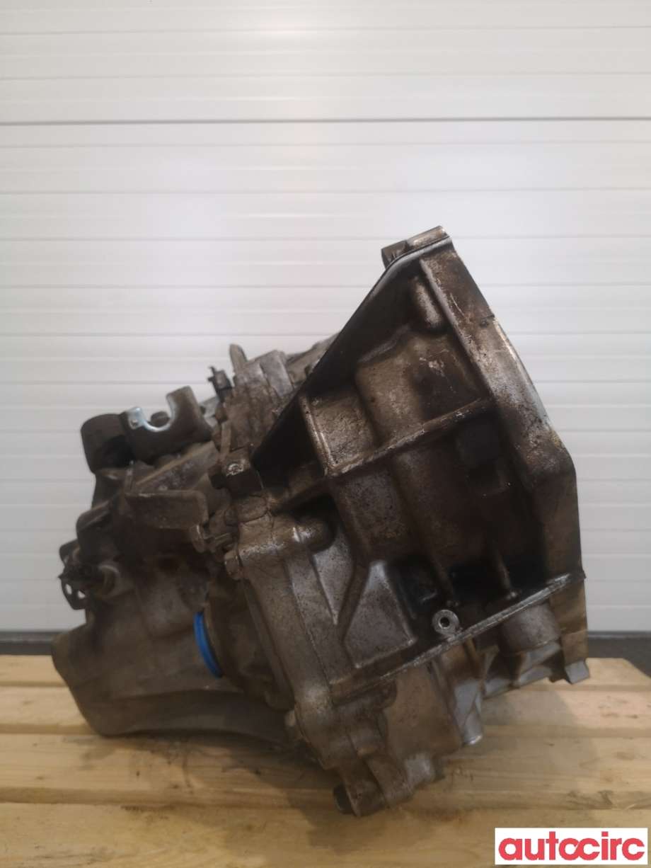 Girkasse manuell 6-trinn til Nissan X-Trail 2007-2014 (T31) (T31) (NISSAN|320103UB6B|)