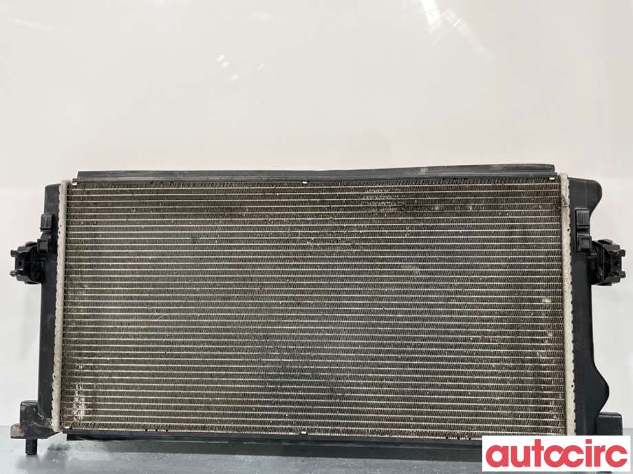 Radiator (manuell gir) til VW Golf VII 2012-2017 (Fase 1)  (VOLKSWAGEN|5Q0121251EC|)