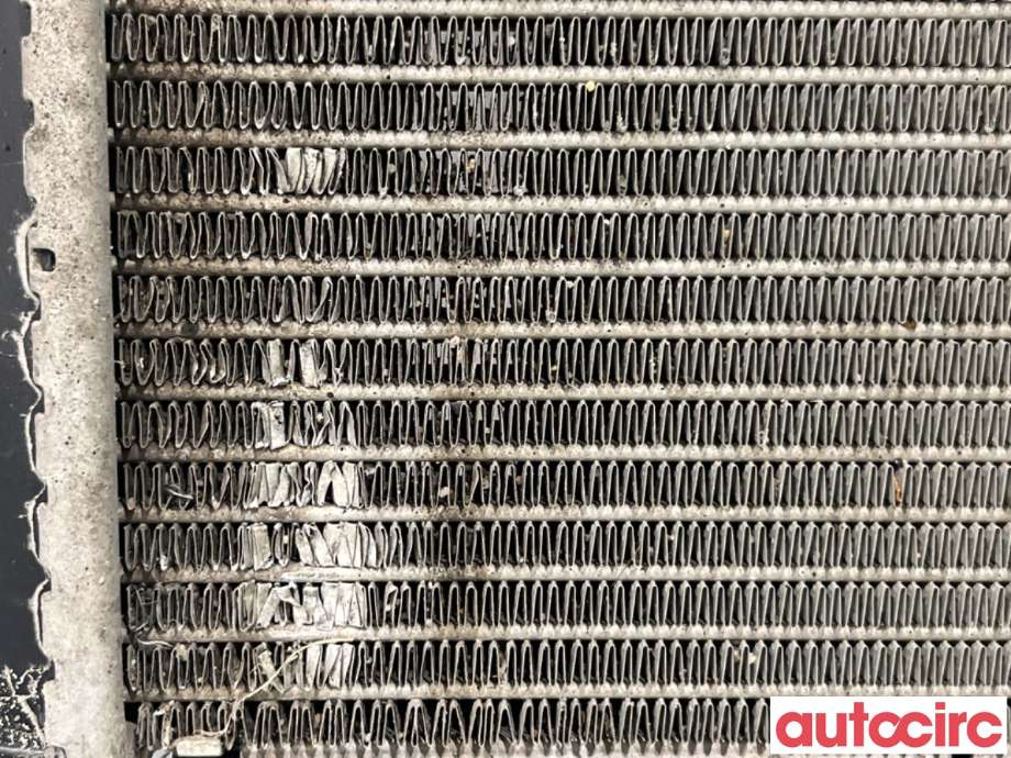 Radiator (manuell gir) til VW Golf VII 2012-2017 (Fase 1)  (VOLKSWAGEN|5Q0121251EC|)