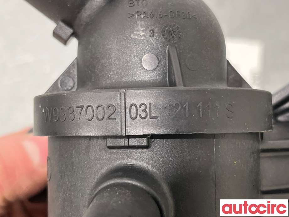 Termostathus til VW Jetta 2011-->>  (VOLKSWAGEN|03L121111S|W9937002|03L121111AN)