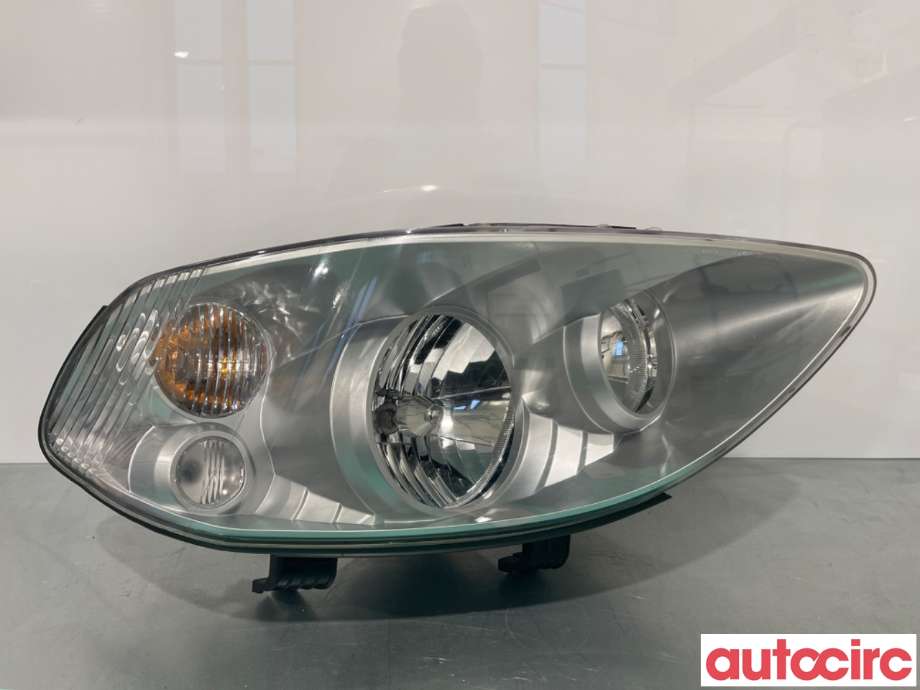 Frontlykt venstre halogen til SsangYong Rodius, 2005-2013 (Type I)  (SSANGYONG|8310121305)