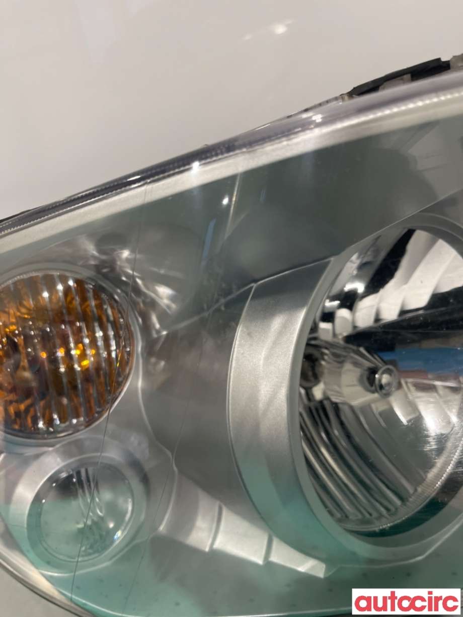 Frontlykt venstre halogen til SsangYong Rodius 2005-2013 (Type I)  (SSANGYONG|8310121305|)