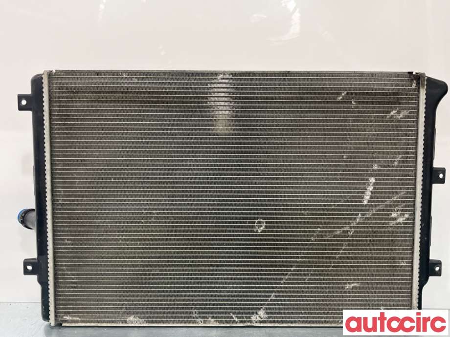 Radiator (manuell gir) til VW Passat 2005-2010 (B6) (B6) (VOLKSWAGEN|3C0121253AL||1K0121251AB)