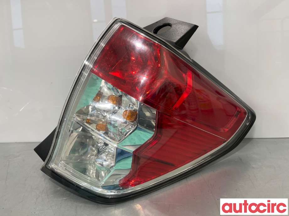 Baklykt høyre indre til SsangYong Rodius, 2005-2013 (Type I)  (SSANGYONG|8360121403)