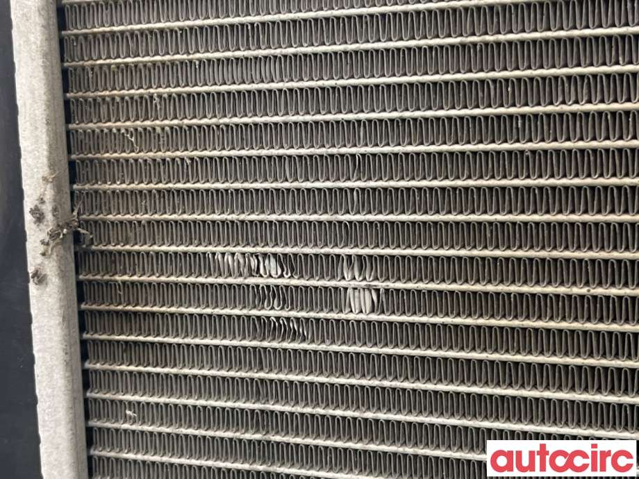 Radiator (manuell gir) til Toyota RAV4 2009-2013 (Type III, Fase 2)  (TOYOTA|1640026420|)