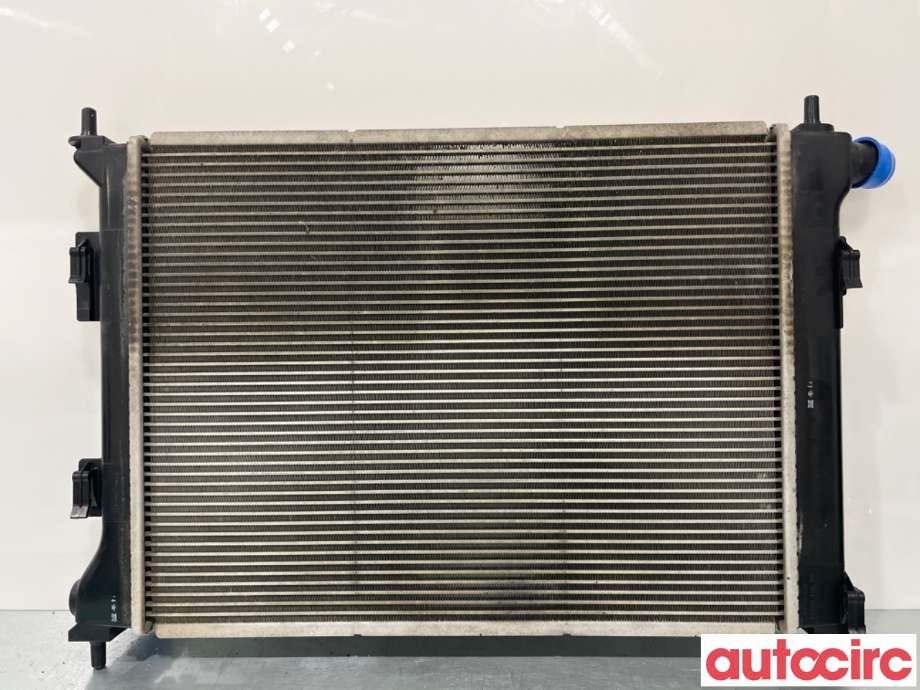 Radiator (manuell gir) til Hyundai i20 2009-2014 (Type I)  (HYUNDAI|253100U000|)
