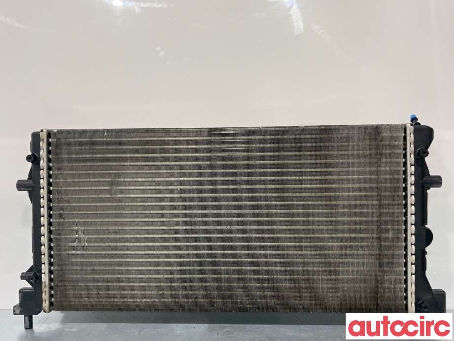 Radiator (manuell gir) til VW Polo 2009-2014 (Type V, Fase 1)  (VOLKSWAGEN|6R0121253|)