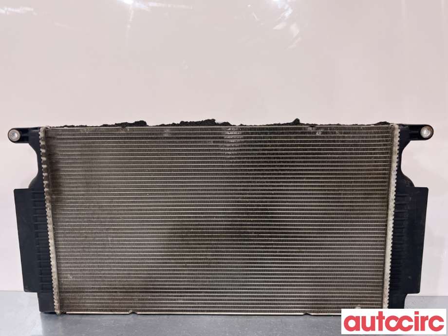 Radiator (manuell gir) til Toyota Avensis 2009-2015 (Type III, Fase 1)  (TOYOTA|164000R061|)