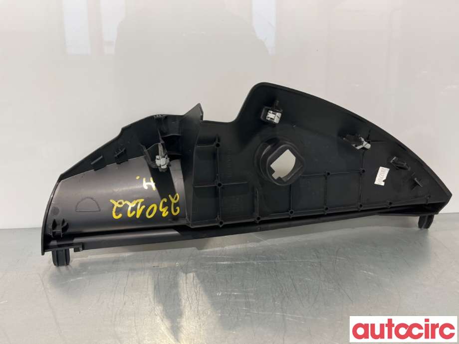 Diverse deler til Opel Vivaro B 2014-2019  (OPEL|93452501|689203790R)