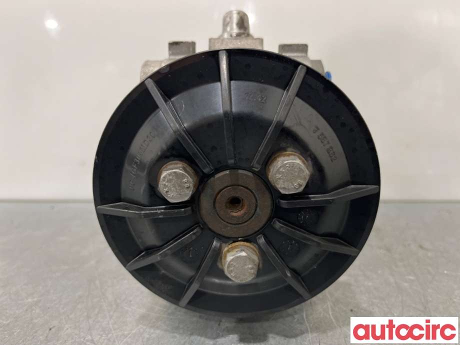 Servo pumpe mekanisk til BMW 5-Serie, 2003-2010 (E60/E61) (E60/E61) (BMW|32416777321)