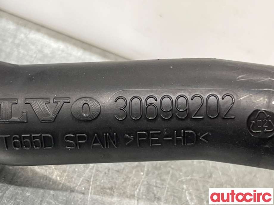 Diverse deler til Volvo XC70 2008-2013 (Type II, Fase 1)  (VOLVO|30699202|)