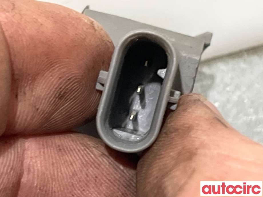 Parkeringssensor bak til Volvo XC70 2008-2013 (Type II, Fase 1)  (VOLVO|31341633|6G92-15K859-MAW|30786643)