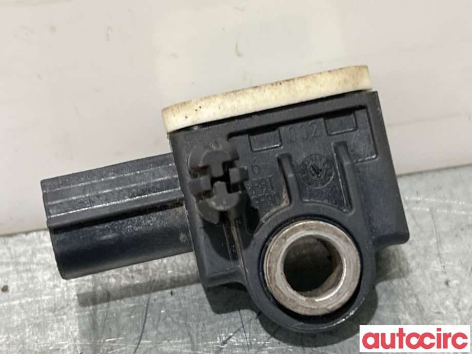 Airbag sensor venstre til Ford Focus 2011-2014 (Type III, Fase 1)  (FORD|1690924||8V4T-14B006-AA)