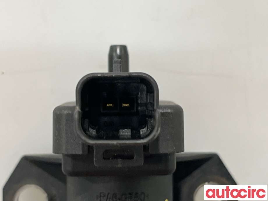 Vakuumventil til Ford Focus 2011-2014 (Type III, Fase 1)  (FORD|1741240||9688124580)