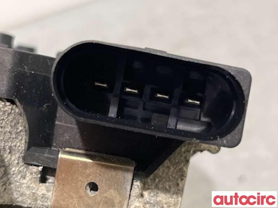 Viskermotor frontrute til Ford Focus 2011-2014 (Type III, Fase 1)  (FORD|2135685||BM51-17504-BF)