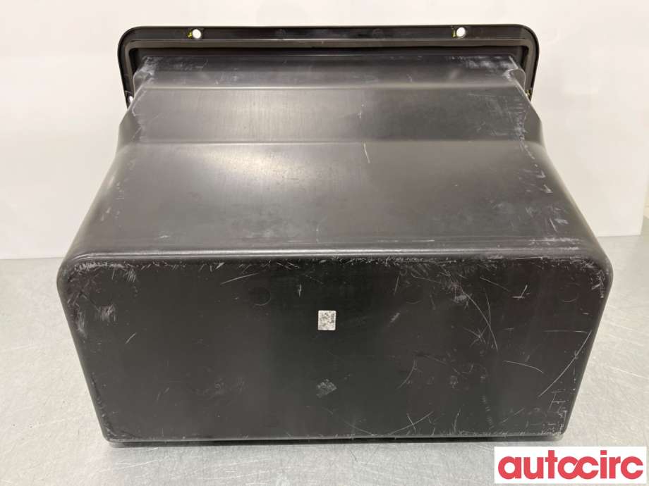 Diverse deler til Tesla Model S 2013-2016 (Fase 1)  (TESLA|1005897-00-G|)
