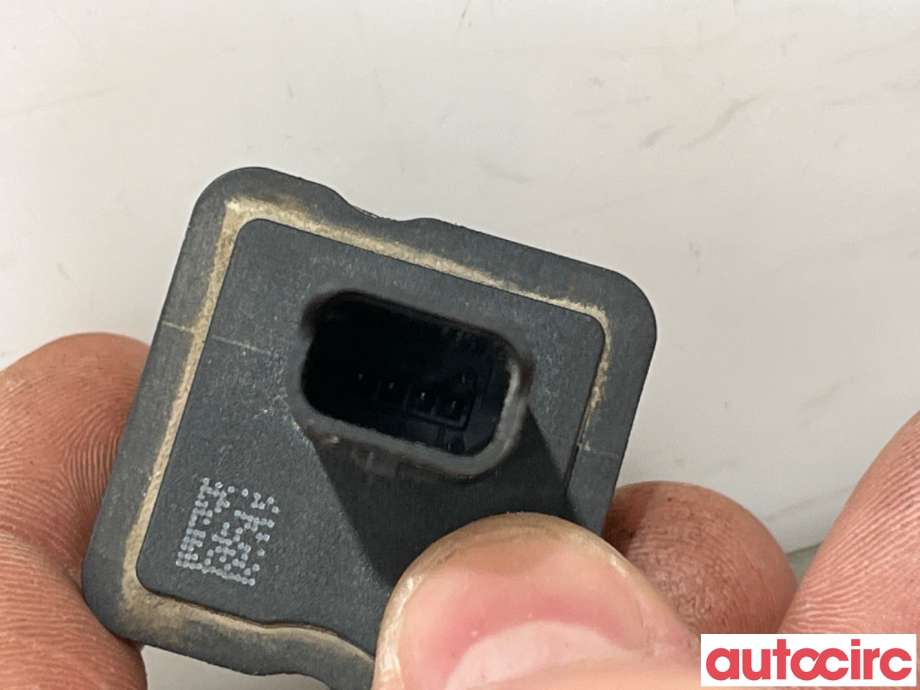 Kamera til Peugeot Expert 2016-->> (Type III)  (PEUGEOT|9809301080|0263007021)