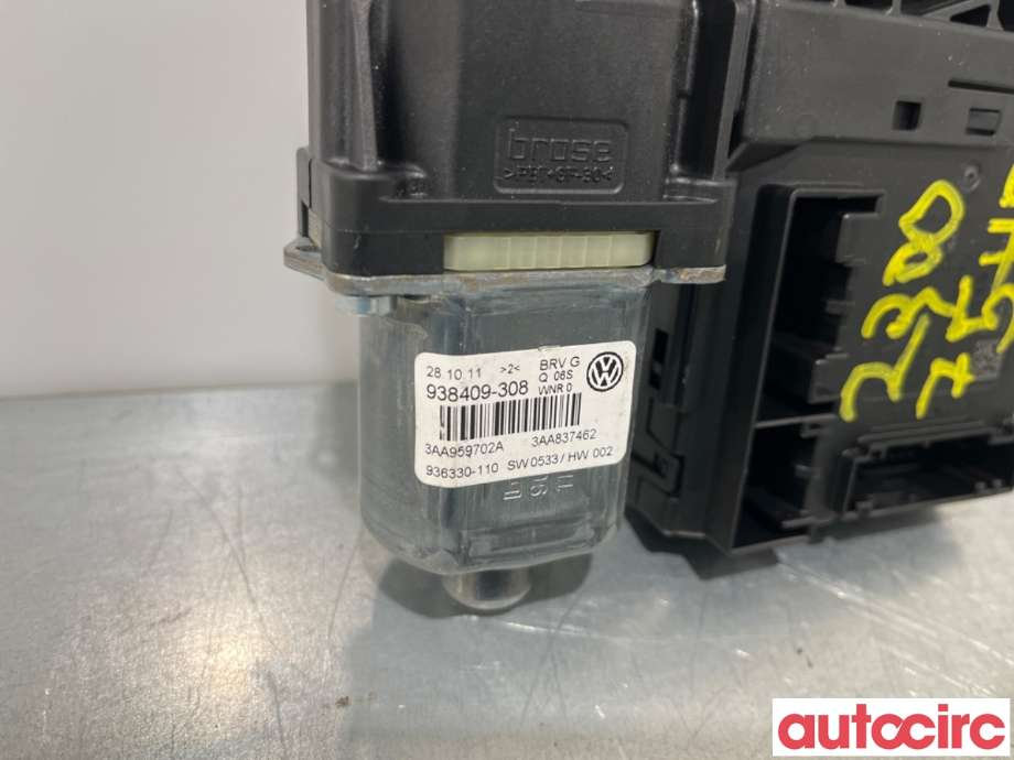 Ruteheis høyre foran til VW Passat 2011-2015 (B7) (B7) (VOLKSWAGEN|3AA959702A|938409-308|3AA998702)
