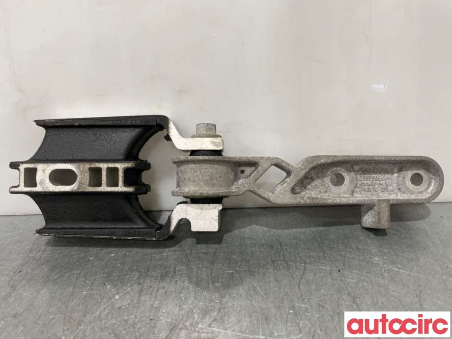 Motorfeste til Volvo V60 / V60 CC 2018-->> (Type II)  (VOLVO|31330594|)