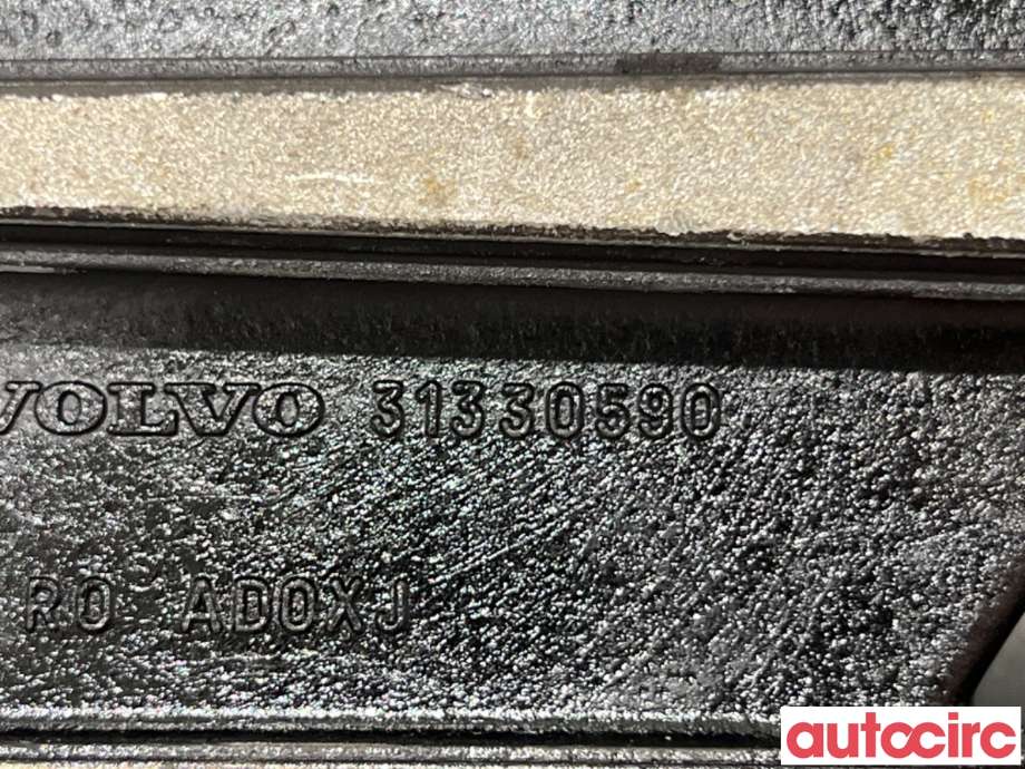 Motorfeste til Volvo V60 / V60 CC 2018-->> (Type II)  (VOLVO|32298950||31330590)