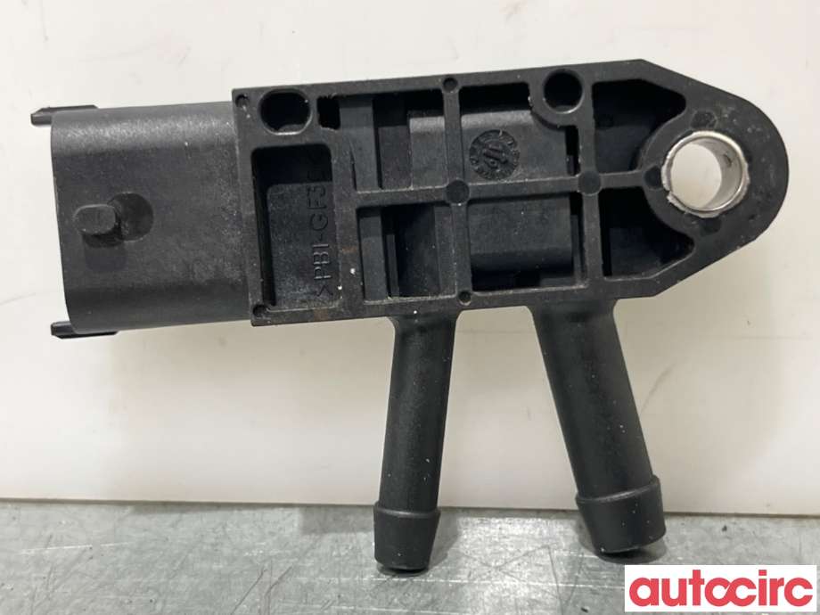 Diverse deler til Volvo V60 / V60 CC 2018-->> (Type II)  (VOLVO|31697984|8888788850)